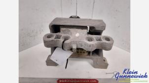 Gebruikte Motorrubber Mercedes Sprinter Prijs € 50,00 Margeregeling aangeboden door Klein Gunnewiek Autodemontage & Motorentechniek