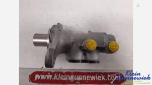 Gebruikte Hoofdremcilinder Opel Crossland X Prijs € 50,00 Margeregeling aangeboden door Klein Gunnewiek Autodemontage & Motorentechniek
