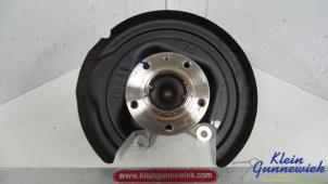 Gebruikte Fusee links-achter Opel Grandland X Prijs € 175,00 Margeregeling aangeboden door Klein Gunnewiek Autodemontage & Motorentechniek