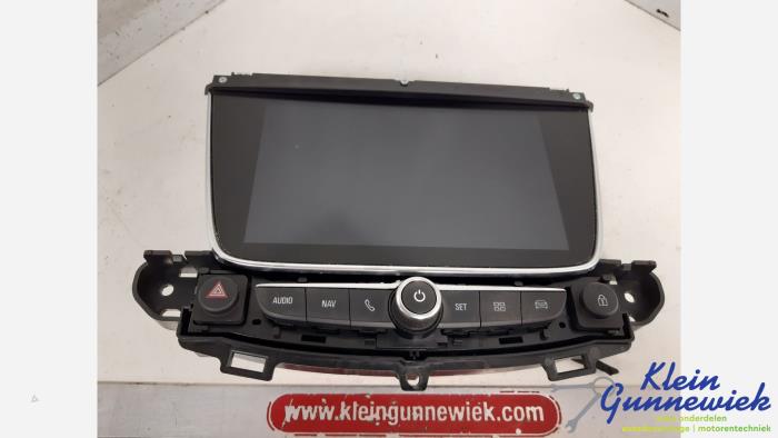 Gebruikte Display Interieur Opel Grandland X Prijs € 300,00 Margeregeling aangeboden door Klein Gunnewiek Autodemontage & Motorentechniek