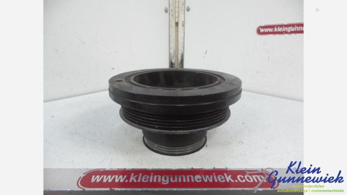 Gebruikte Krukas Poelie Opel Grandland X Prijs € 20,00 Margeregeling aangeboden door Klein Gunnewiek Autodemontage & Motorentechniek
