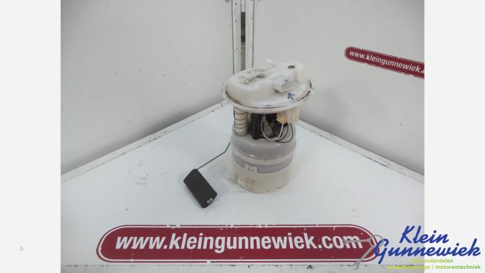 Gebruikte Brandstofpomp Elektrisch Renault Modus Prijs € 52,00 Margeregeling aangeboden door Klein Gunnewiek Autodemontage & Motorentechniek