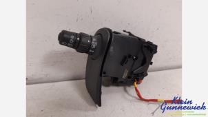 Gebruikte Richtingaanwijzer Schakelaar Renault Modus Prijs € 45,00 Margeregeling aangeboden door Klein Gunnewiek Autodemontage & Motorentechniek