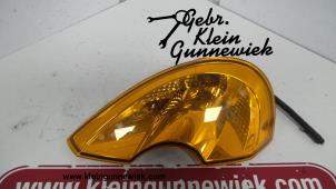 Gebruikte Clignoteur links Renault Modus Prijs € 20,00 Margeregeling aangeboden door Gebr.Klein Gunnewiek Ho.BV