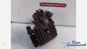 Gebruikte Remklauw (Tang) links-achter BMW Mini One Prijs € 40,00 Margeregeling aangeboden door Klein Gunnewiek Autodemontage & Motorentechniek