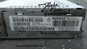 Gebruikte Radio CD Speler Renault Trafic Prijs € 40,00 Margeregeling aangeboden door Gebr.Klein Gunnewiek Ho.BV