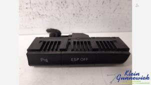 Gebruikte Schakelaar Audi A4 Prijs € 35,00 Margeregeling aangeboden door Klein Gunnewiek Autodemontage & Motorentechniek