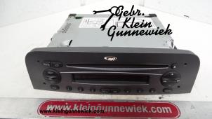 Gebruikte Radio CD Speler Alfa Romeo GT Prijs op aanvraag aangeboden door Gebr.Klein Gunnewiek Ho.BV