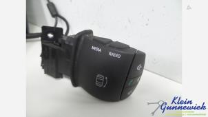 Gebruikte Schakelaar Renault Megane Prijs € 15,00 Margeregeling aangeboden door Klein Gunnewiek Autodemontage & Motorentechniek