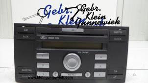 Gebruikte Radio CD Speler Ford Fiesta Prijs op aanvraag aangeboden door Gebr.Klein Gunnewiek Ho.BV