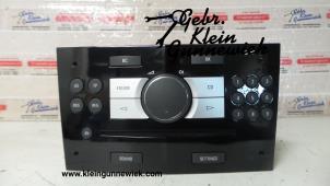 Gebruikte Radio CD Speler Opel Zafira Prijs € 75,00 Margeregeling aangeboden door Gebr.Klein Gunnewiek Ho.BV