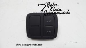 Gebruikte Schakelaar Audi Q7 Prijs op aanvraag aangeboden door Gebr.Klein Gunnewiek Ho.BV
