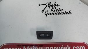 Gebruikte Schakelaar BMW 7-Serie Prijs € 20,00 Margeregeling aangeboden door Gebr.Klein Gunnewiek Ho.BV