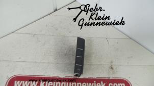 Gebruikte Schakelaar Volkswagen Golf Sportsvan Prijs op aanvraag aangeboden door Gebr.Klein Gunnewiek Ho.BV
