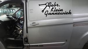Gebruikte Schuifdeur links Ford Transit Custom Prijs € 225,00 Margeregeling aangeboden door Gebr.Klein Gunnewiek Ho.BV