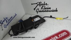 Gebruikte Side Airbag Opel Karl Prijs € 75,00 Margeregeling aangeboden door Gebr.Klein Gunnewiek Ho.BV