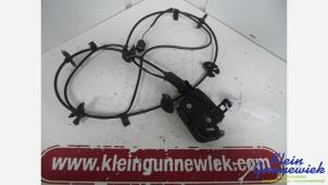 Gebruikte Deurvanger 4Deurs links-voor Ford B-Max Prijs € 25,00 Margeregeling aangeboden door Klein Gunnewiek Autodemontage & Motorentechniek