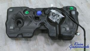 Gebruikte Brandstoftank BMW 2-Serie Prijs € 295,00 Margeregeling aangeboden door Klein Gunnewiek Autodemontage & Motorentechniek