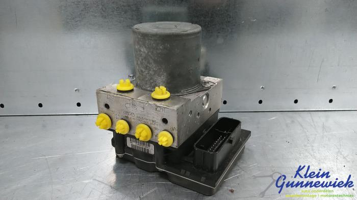 Gebruikte ABS Pomp Audi S5 Prijs € 145,00 Margeregeling aangeboden door Klein Gunnewiek Autodemontage & Motorentechniek