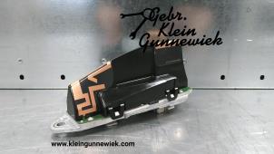 Gebruikte GPS Antenne BMW 2-Serie Prijs € 35,00 Margeregeling aangeboden door Gebr.Klein Gunnewiek Ho.BV