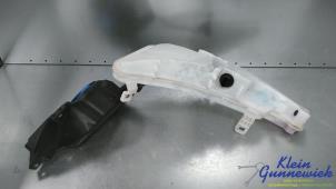 Gebruikte Ruitensproeiertank voor Audi A7 Prijs € 20,00 Margeregeling aangeboden door Klein Gunnewiek Autodemontage & Motorentechniek