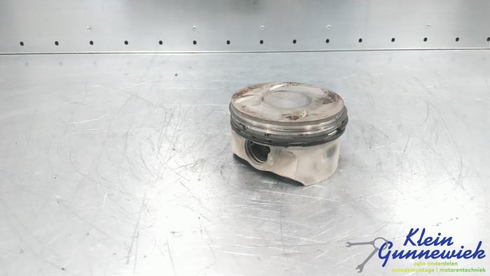 Gebruikte Zuiger Audi S6 Prijs € 125,00 Margeregeling aangeboden door Klein Gunnewiek Autodemontage & Motorentechniek
