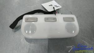 Gebruikte Binnenverlichting voor Renault Grand Scenic Prijs € 15,00 Margeregeling aangeboden door Klein Gunnewiek Autodemontage & Motorentechniek