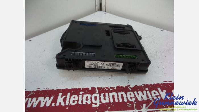 Gebruikte BCM Renault Grand Scenic Prijs € 31,00 Margeregeling aangeboden door Klein Gunnewiek Autodemontage & Motorentechniek