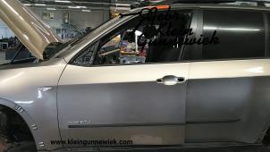 Gebruikte Portier 4Deurs links-voor BMW X5 Prijs € 135,00 Margeregeling aangeboden door Gebr.Klein Gunnewiek Ho.BV