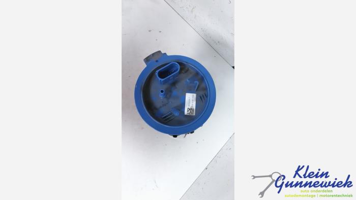 Gebruikte Tank element Pomp Volkswagen Polo Prijs € 98,00 Margeregeling aangeboden door Klein Gunnewiek Autodemontage & Motorentechniek