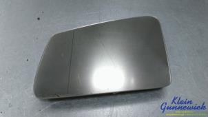 Gebruikte Spiegelglas links Mercedes A-Klasse Prijs € 25,00 Margeregeling aangeboden door Klein Gunnewiek Autodemontage & Motorentechniek