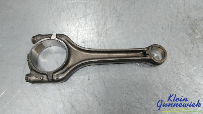 Gebruikte Drijfstang Volkswagen Taigo Prijs € 123,00 Margeregeling aangeboden door Klein Gunnewiek Autodemontage & Motorentechniek