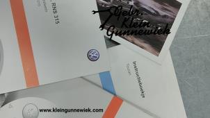 Gebruikte Instructie Boekje Volkswagen Touran Prijs € 30,00 Margeregeling aangeboden door Gebr.Klein Gunnewiek Ho.BV