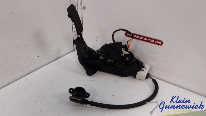 Gebruikte Sensor Gaspedaalpositie Jaguar XJ Prijs € 75,00 Margeregeling aangeboden door Klein Gunnewiek Autodemontage & Motorentechniek