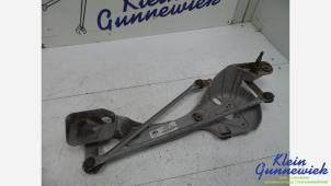 Gebruikte Ruitenwis Mechaniek Jaguar XJ Prijs € 120,00 Margeregeling aangeboden door Klein Gunnewiek Autodemontage & Motorentechniek