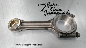 Gebruikte Drijfstang Audi A5 Prijs € 75,00 Margeregeling aangeboden door Gebr.Klein Gunnewiek Ho.BV