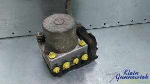 Gebruikte ABS Pomp Opel Vivaro Prijs € 45,00 Margeregeling aangeboden door Klein Gunnewiek Autodemontage & Motorentechniek