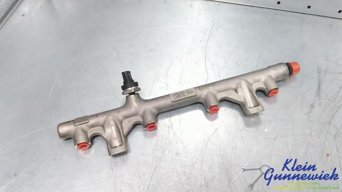 Gebruikte Injector brug Volkswagen Golf Prijs € 113,00 Margeregeling aangeboden door Klein Gunnewiek Autodemontage & Motorentechniek