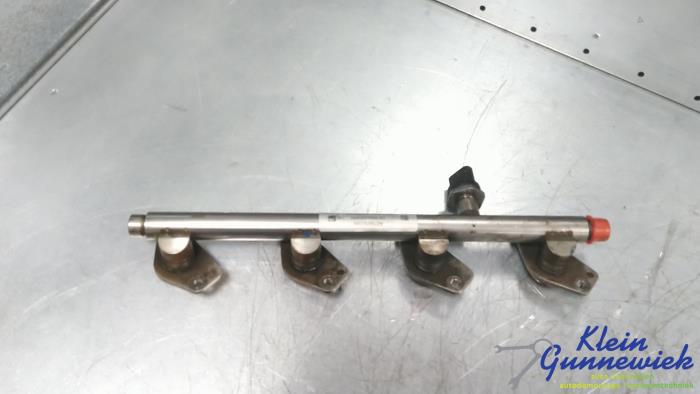 Gebruikte Common rail (Injectie) Mercedes GLA Prijs € 69,00 Margeregeling aangeboden door Klein Gunnewiek Autodemontage & Motorentechniek