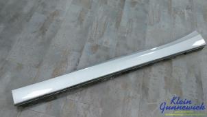 Gebruikte Sideskirt links BMW 1-Serie Prijs € 60,00 Margeregeling aangeboden door Klein Gunnewiek Autodemontage & Motorentechniek