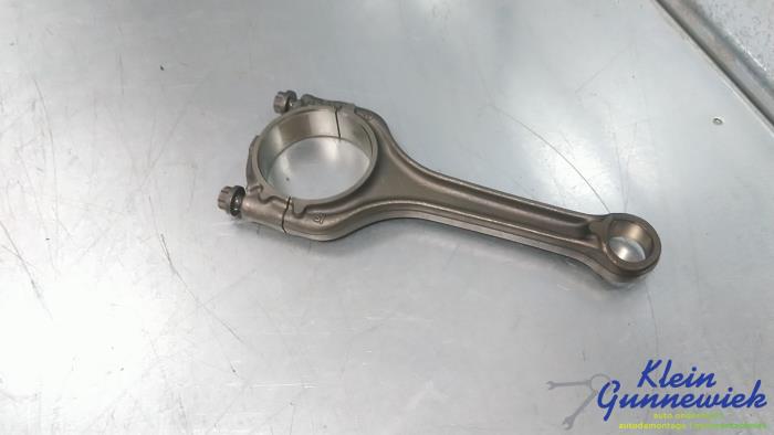 Gebruikte Drijfstang Volkswagen E-Golf Prijs € 80,00 Margeregeling aangeboden door Klein Gunnewiek Autodemontage & Motorentechniek