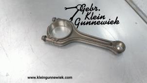 Gebruikte Drijfstang Volkswagen Golf Prijs € 95,00 Margeregeling aangeboden door Gebr.Klein Gunnewiek Ho.BV