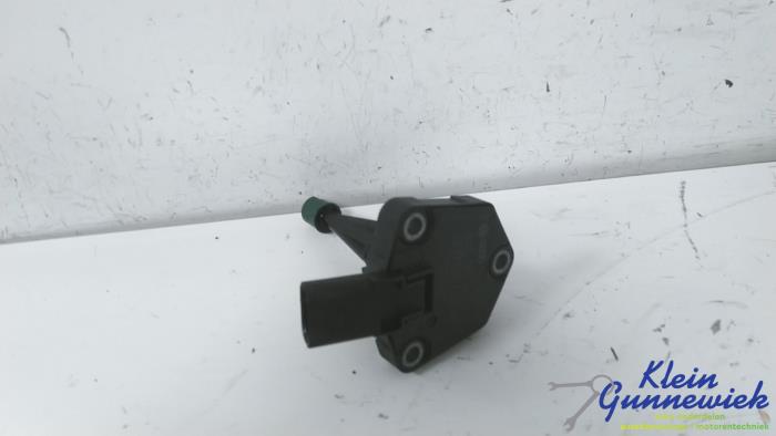 Gebruikte Oliepeil sensor Volkswagen E-Golf Prijs € 35,00 Margeregeling aangeboden door Klein Gunnewiek Autodemontage & Motorentechniek