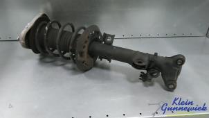 Gebruikte Mac Phersonpoot links-voor Mercedes E-Klasse Prijs € 60,00 Margeregeling aangeboden door Klein Gunnewiek Autodemontage & Motorentechniek