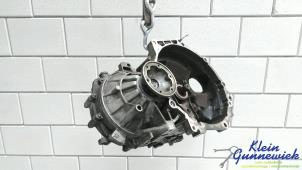 Gebruikte Versnellingsbak Volkswagen Touran Prijs € 475,00 Margeregeling aangeboden door Klein Gunnewiek Autodemontage & Motorentechniek