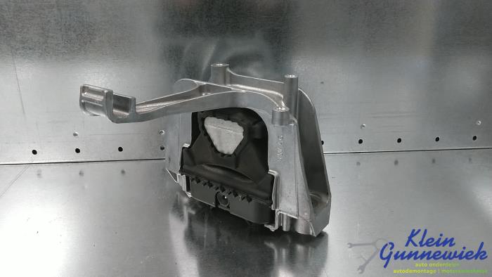 Gebruikte Motorrubber Volkswagen Touran Prijs € 24,00 Margeregeling aangeboden door Klein Gunnewiek Autodemontage & Motorentechniek
