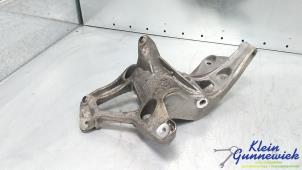 Gebruikte Dynamosteun onder BMW 1-Serie Prijs € 35,00 Margeregeling aangeboden door Klein Gunnewiek Autodemontage & Motorentechniek