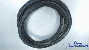 Gebruikte Deurrubber 4Deurs links-achter Audi RS4 Prijs € 25,00 Margeregeling aangeboden door Klein Gunnewiek Autodemontage & Motorentechniek