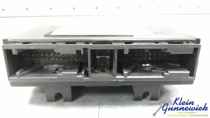 Gebruikte Computer Kachel BMW 2-Serie Prijs € 40,00 Margeregeling aangeboden door Klein Gunnewiek Autodemontage & Motorentechniek