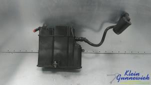 Gebruikte Koolstoffilter Porsche Panamera Prijs € 85,00 Margeregeling aangeboden door Klein Gunnewiek Autodemontage & Motorentechniek